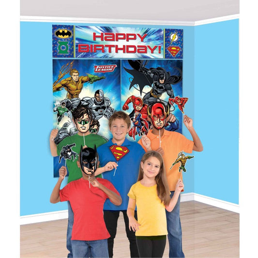 Justice League Scene Setter with Props